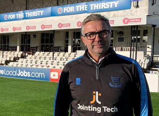 Sussex head coach Ian Salisbury resigns from the club